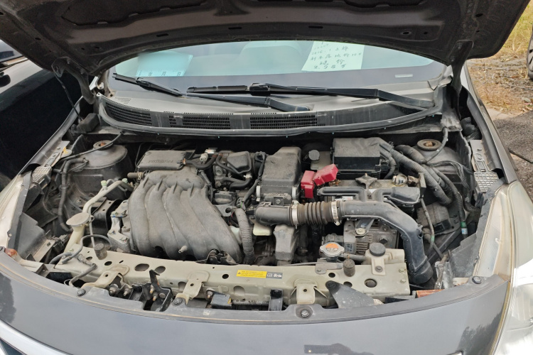 日产 阳光 2015款 1.5XE CVT舒适版机舱底盘24