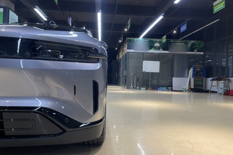 长安启源E07 2025款 增程 四驱 39kWh Ultra高性能版车身外观6006