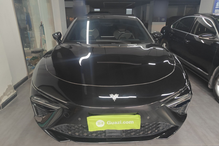 哪吒汽车 哪吒S 2024款 增程 1060 Lite版车身外观6001