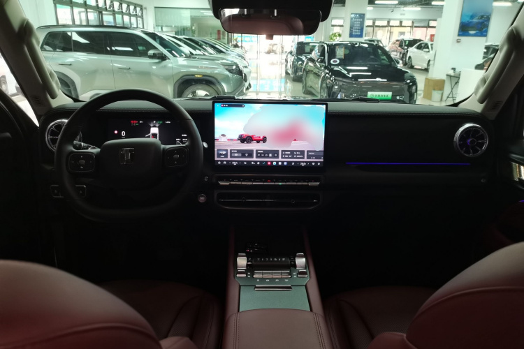 坦克300 2025款 2.0T 征服者中控内饰7002