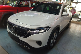 奔驰EQB 2023款 EQB 260