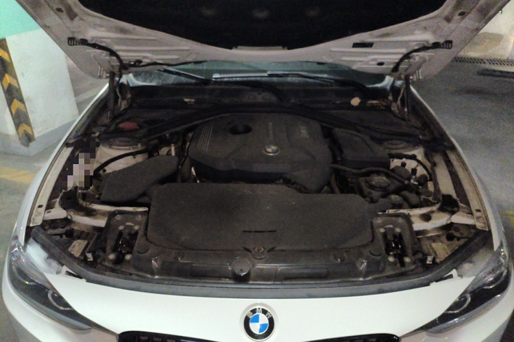 宝马3系 2019款 320Li M运动曜夜版局部细节24