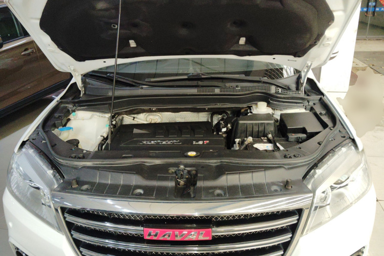 哈弗H6 2014款 运动版 1.5T 手动两驱精英型机舱底盘24