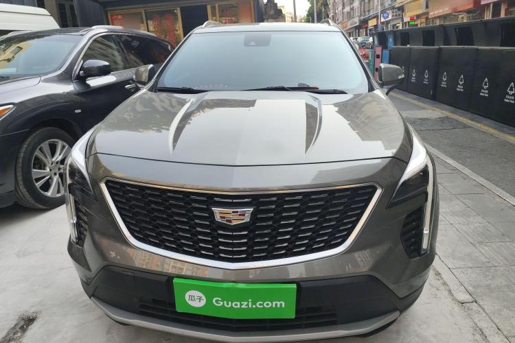 凯迪拉克XT4 2018款 28T 四驱领先型车身外观2