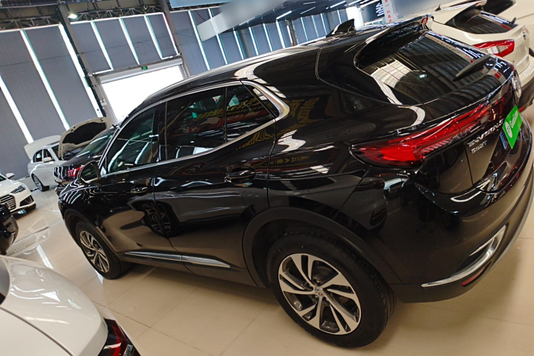 别克 2022款 昂科威S 552T 两驱豪华型车身外观4