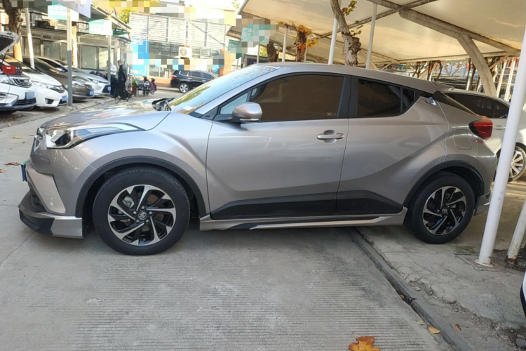 丰田 奕泽IZOA 2018款 2.0L 奕驰版 国VI车身外观4