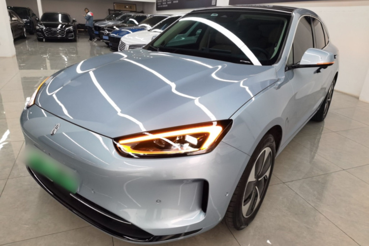 鸿蒙智行 问界M5 2022款 纯电后驱标准版车身外观1