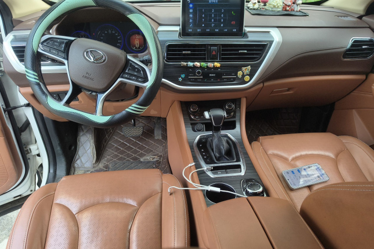 北汽幻速S7 2018款 1.5T 自动尊贵型中控内饰12