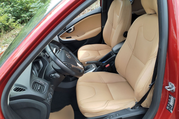 沃尔沃V40 2018款 T3 智逸版局部细节19