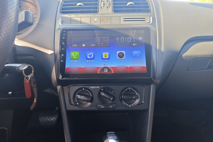 大众 Polo 2016款 1.4L 自动风尚型中控内饰7002