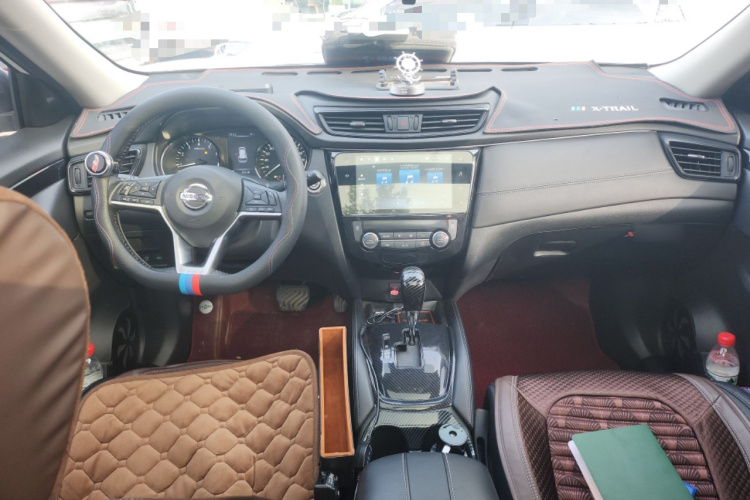 日产 奇骏 2021款 2.0L CVT 2WD XL ITS智联舒适版中控内饰12