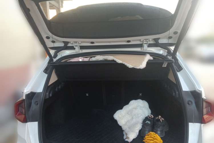 宝马X1 2023款 sDrive25Li X设计套装中控内饰23