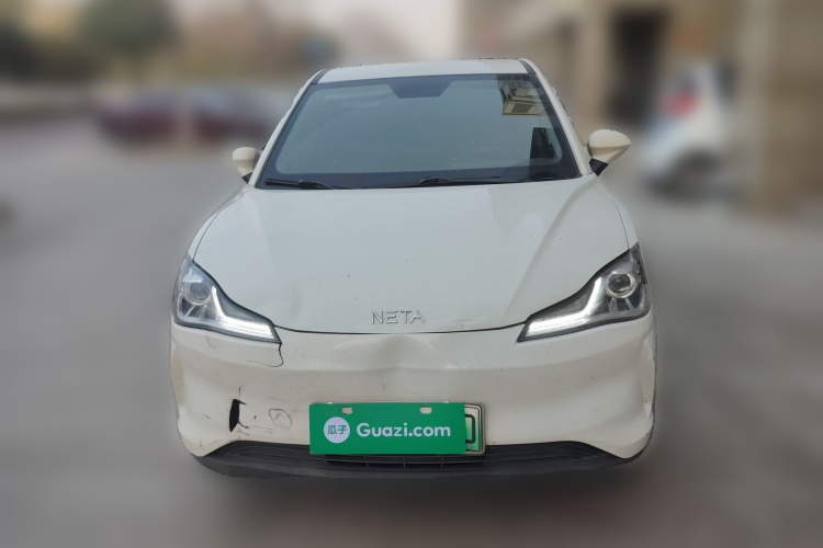 哪吒汽车 哪吒V 2021款 长续航娱乐版升级型车身外观6001