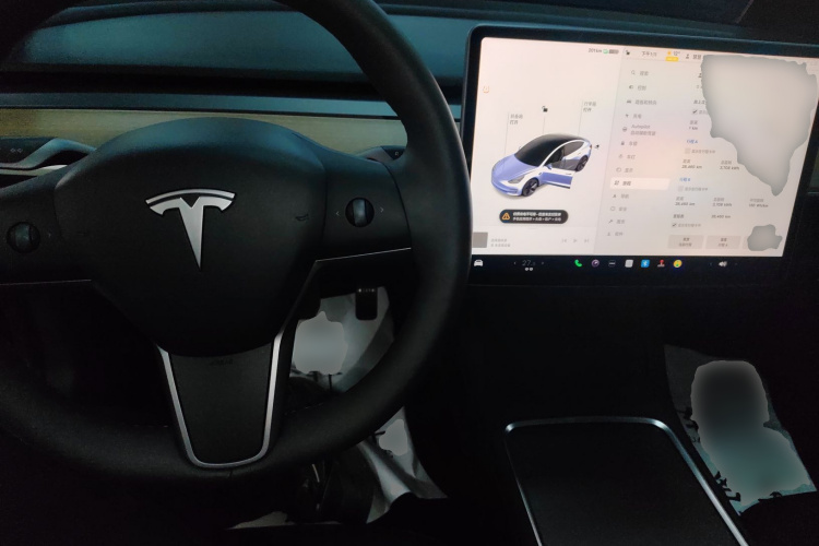 特斯拉 Model 3 2022款 后轮驱动版中控内饰12