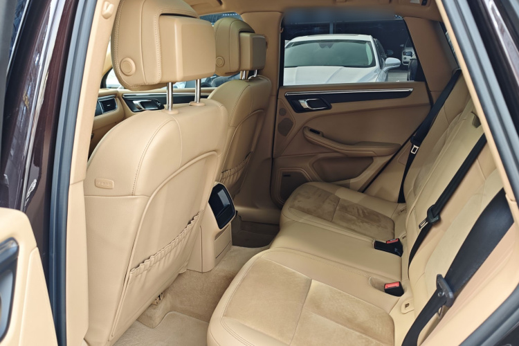 保时捷 2014款 Macan 2.0T中控内饰7005
