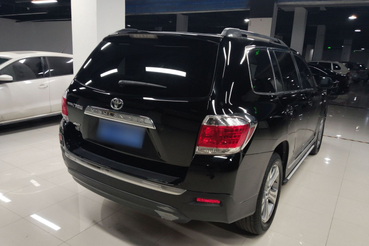 丰田 汉兰达 2012款 2.7L 两驱5座精英版车身外观7