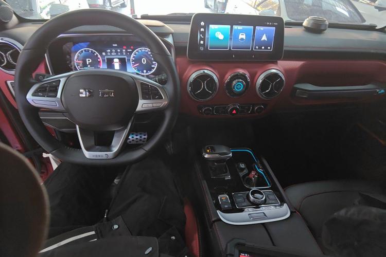 北京BJ40 2020款 2.0T 自动四驱致敬2020版侠客型中控内饰12