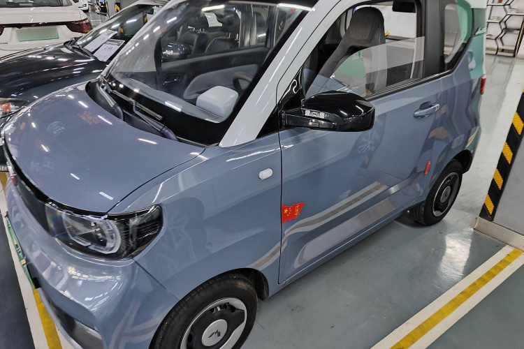 五菱汽车 宏光MINIEV 2021款 马卡龙时尚款 磷酸铁锂车身外观6001
