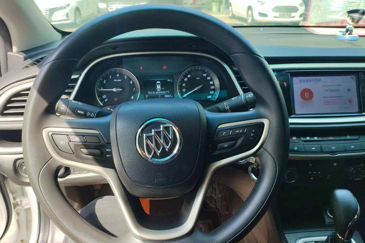 别克 英朗 2021款 改款 典范 1.5L 自动精英型局部细节13