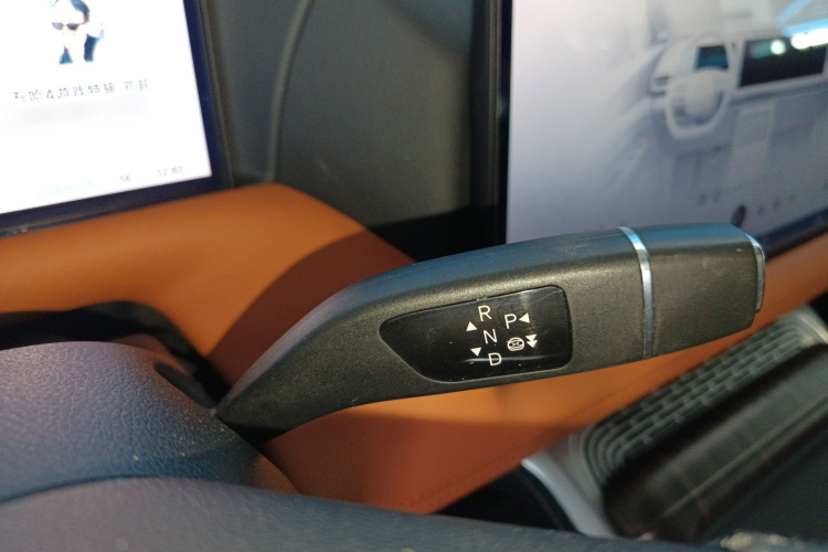 小鹏G9 2022款 702 Pro局部细节18