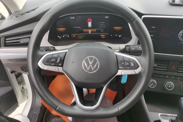 大众 宝来 2024款 200TSI DSG畅行版中控内饰13