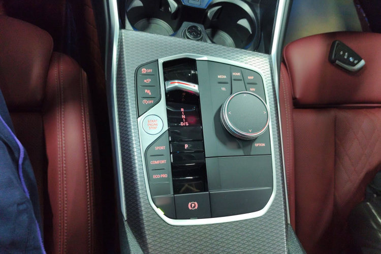 宝马3系 2024款 325Li M运动曜夜套装局部细节18