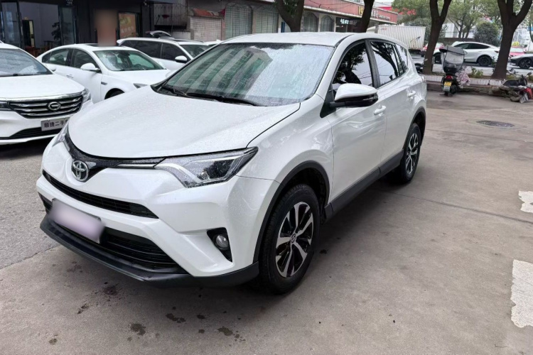 丰田 RAV4荣放 2019款 2.0L CVT两驱都市版 国VI车身外观6005
