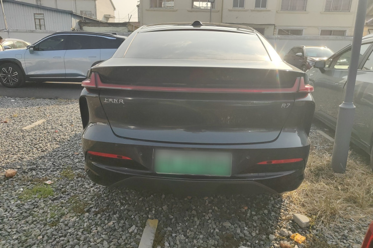 飞凡汽车 飞凡R7 2023款 后驱屏霸版车身外观6