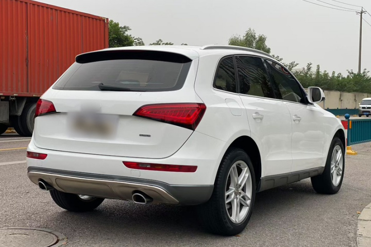 奥迪Q5 2017款 Plus 40 TFSI 技术型车身外观6001