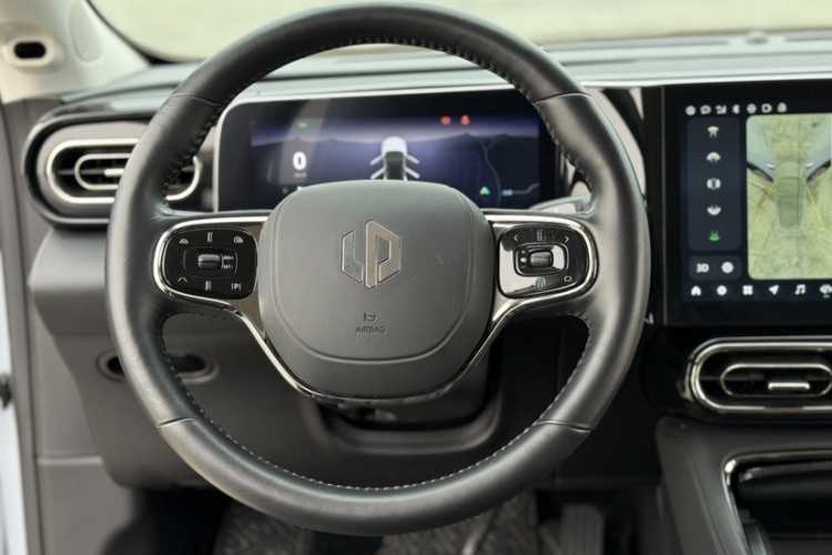 零跑汽车 零跑C11 2021款 改款 豪华版局部细节13