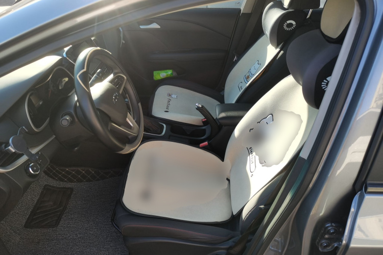 雪佛兰 科鲁泽 2019款 Redline 320T 双离合欢快版 国VI中控内饰19