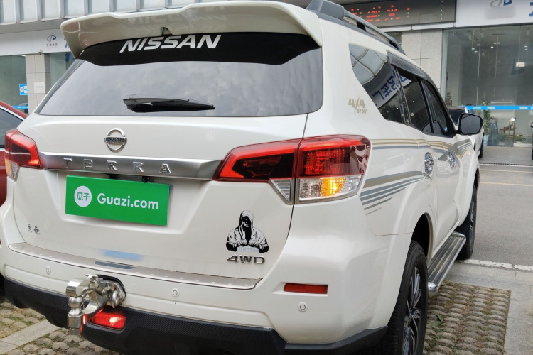 日产 途达 2020款 2.5L XL Upper 4WD 自动四驱豪华版车身外观6005