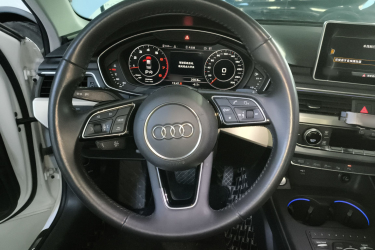 奥迪A4L 2019款 40 TFSI 时尚型 国VI局部细节13