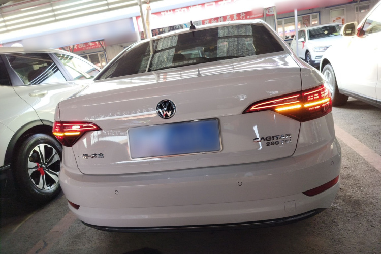 大众 速腾 2021款 280TSI DSG超越版车身外观6