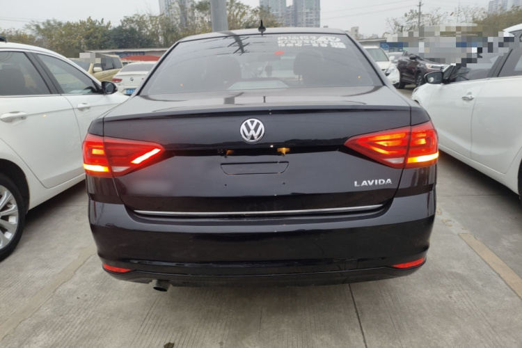 大众 朗逸 2015款 1.6L 手动舒适版车身外观6004