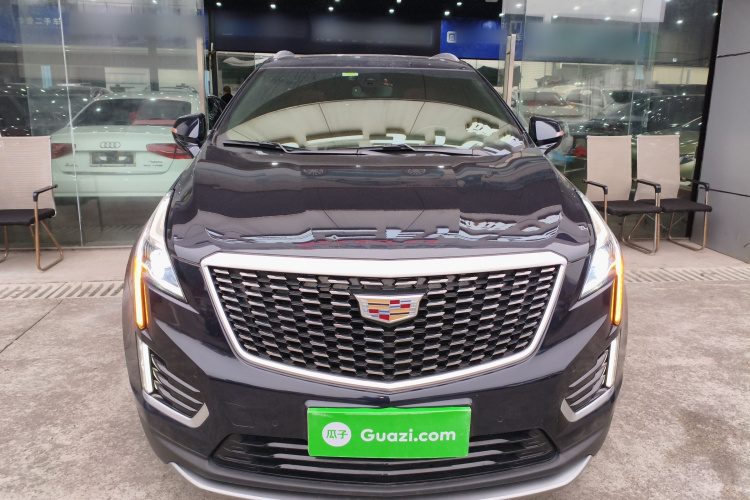 凯迪拉克XT5 2021款 2.0T 两驱豪华型车身外观2