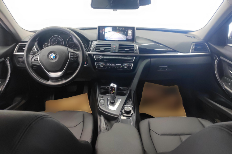 宝马3系 2017款 320Li 时尚型中控内饰12