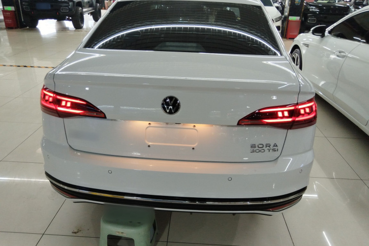 大众 宝来 2023款 300TSI DSG尊行版车身外观6