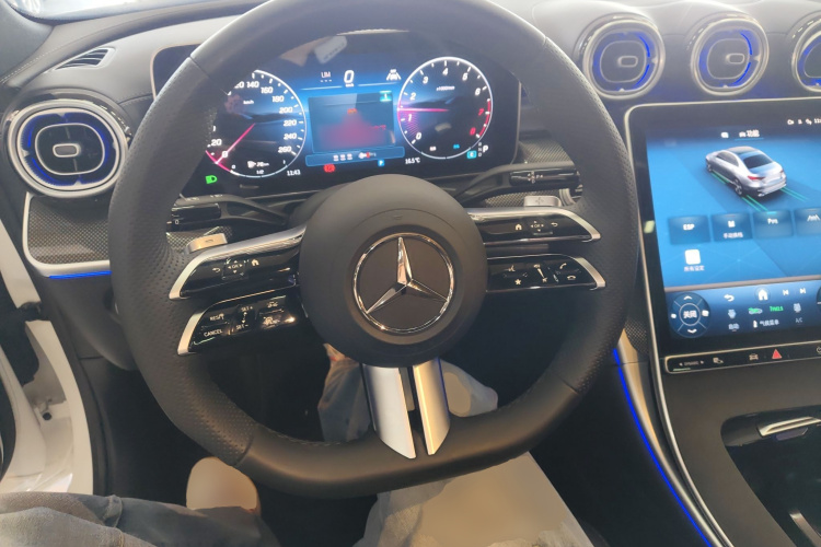 奔驰C级 2025款 C 260 L 运动版中控内饰13