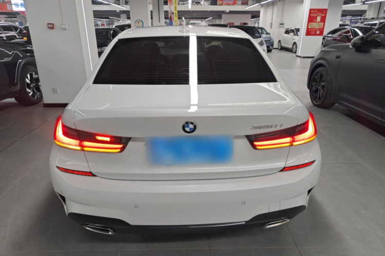 宝马3系 2021款 改款 325Li M运动套装车身外观6004