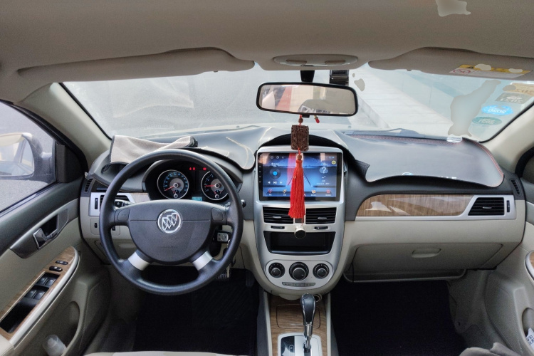 别克 凯越 2015款 1.5L 自动经典型中控内饰12