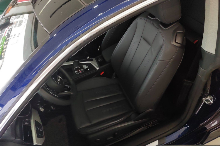 奥迪A5 2021款 Coupe 40 TFSI 时尚动感型局部细节19