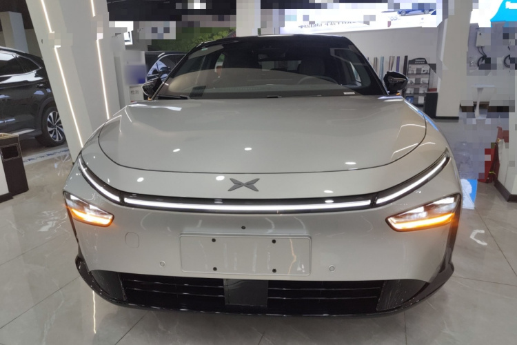 小鹏P7+ 2024款 长续航 Max车身外观2