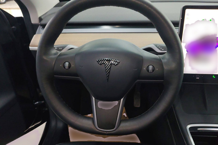 特斯拉 Model Y 2022款 后轮驱动版局部细节13