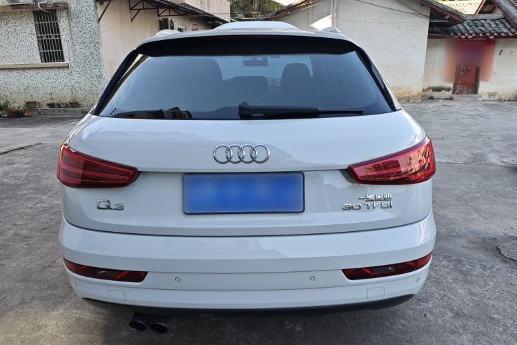 奥迪Q3 2016款 30 TFSI 风尚型车身外观6