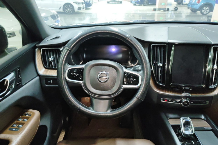 沃尔沃XC60 2022款 B5 四驱智远豪华版局部细节13