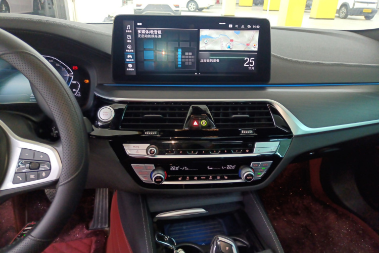 宝马5系新能源 2022款 535Le M运动套装局部细节16