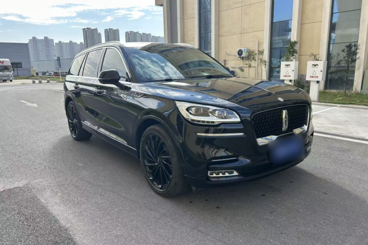 林肯 飞行家 2021款 3.0T V6 四驱MONO限量版车身外观6005