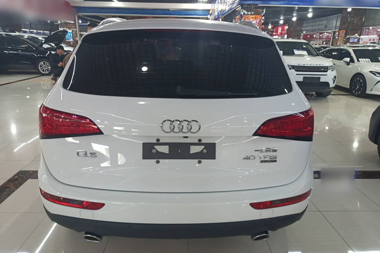 奥迪Q5 2016款 40 TFSI 技术型车身外观6004