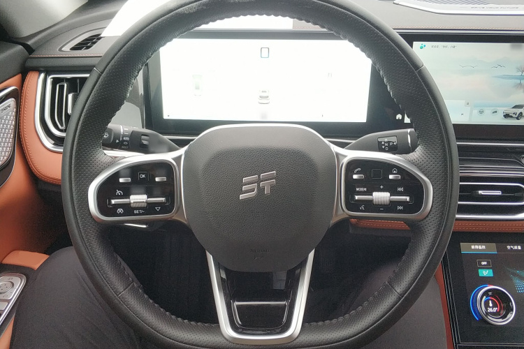 捷途山海L7 2024款 1.5T 120km ULTRA 7座中控内饰13